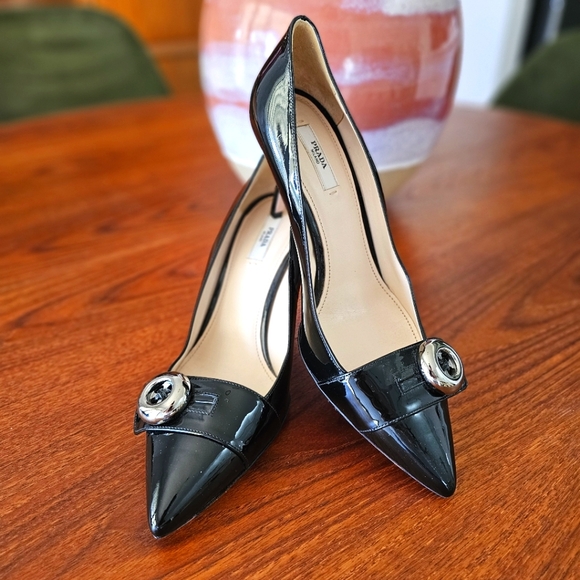 PRADA Black Italian Patent Leather Button Heels Point Toe Sz 40.5 NWOT